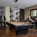 Global Luxury Suites At The Chicago Loop