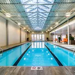Furnished Suites Near Navy Pier