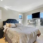 Luxury Fulton Market Townhome