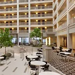 Embassy - Downtown River North Hotel