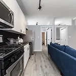 Jade Apartment