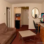Hotel Saint Clair - Magnificent Mile 4*