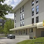 Super 8 By Wyndham Il Chicago