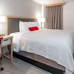 Saint Clair - Magnificent Mile 4*