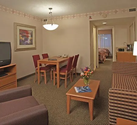 Embassy - Downtown River North Hotel 3*