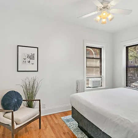 Apartment Modern 3br Apt In Boystown, 12-min Walk To Wrigley - Stratford 1s