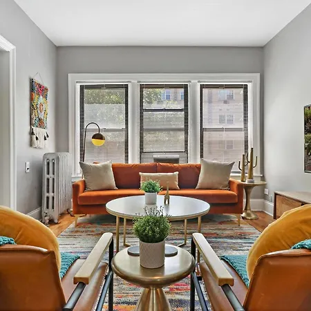 Modern 3br Apt In Boystown, 12-min Walk To Wrigley - Stratford 1s