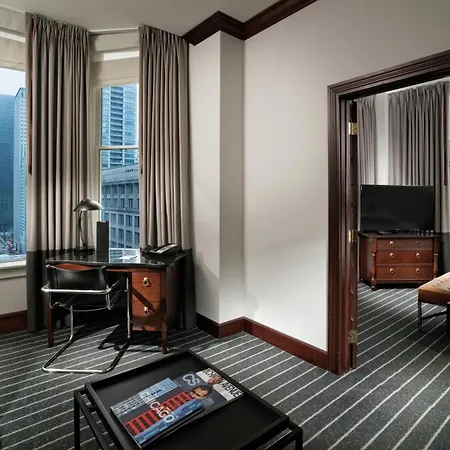 Staypineapple, An Iconic Hotel, The Loop