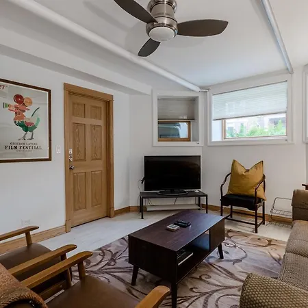 Quiet Oasis Only Minutes From Downtown - Friendly Neighborhood! Apts Apartment