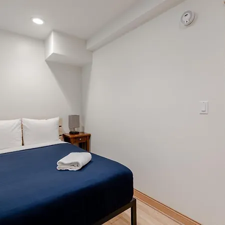 Quiet Oasis Only Minutes From Downtown - Friendly Neighborhood! Apts