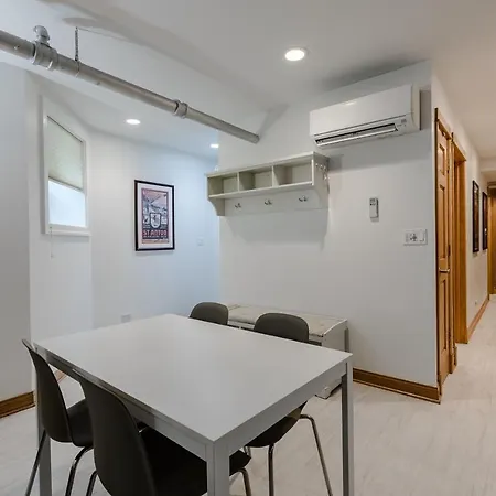 Quiet Oasis Only Minutes From Downtown - Friendly Neighborhood! Apts Apartment *