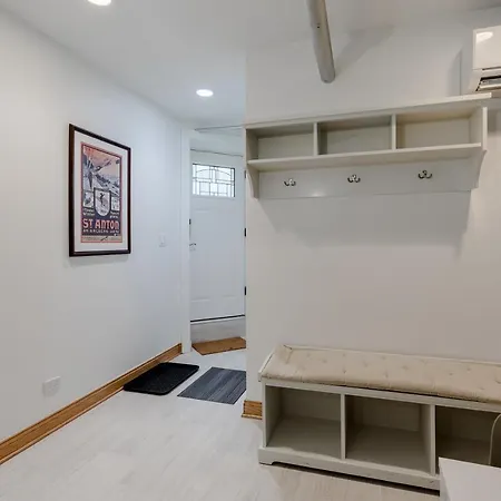 Quiet Oasis Only Minutes From Downtown - Friendly Neighborhood! Apts