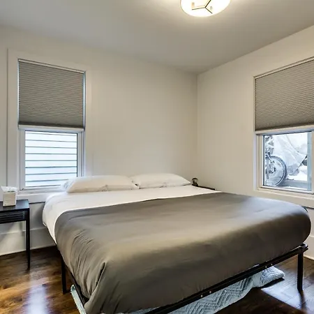 Old Town At It's Finest! Pet Friendly & Recently Renovated Top-floor Has Everything Need For A Perfect Windy Getaway *