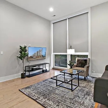 Apartment 1br Well-decorated W Laundry - Crosby 209