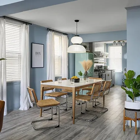 French Design-inspired West Loop With Private Balcony & Large Backyard Apartment Chicago