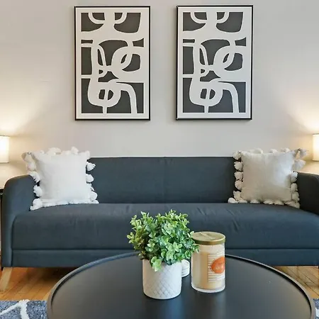 Apartment 3br Spacious And Fully Furnished - Bell 1a