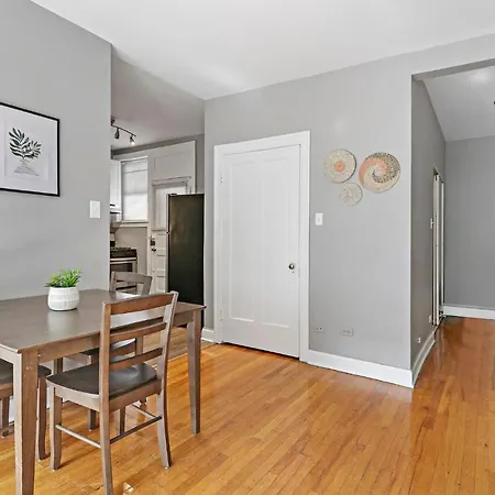 Apartment 3br Sunny And Spacious Near Restaurants - Stratford 2s Rep