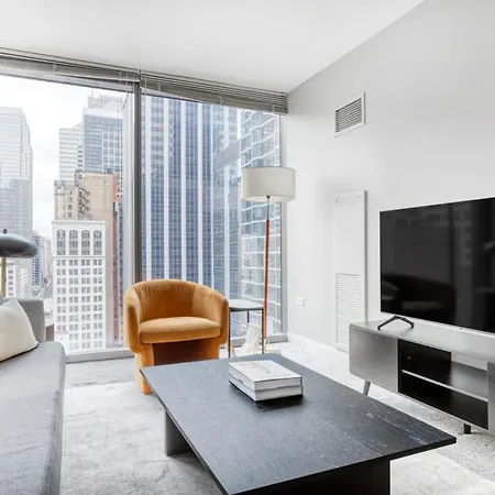 Loop 1br W Gym Pool Lounge 1 Block From L Chi-599 Chicago