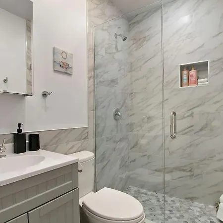 Comfortable & Furnished With Wi-fi - Magnolia Ch Apartment Chicago