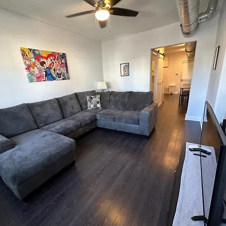 Monticello Place Apartment *
