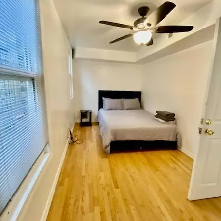 Apartment Spacious 5bd/2ba In Prime Logan Square Location! Chicago