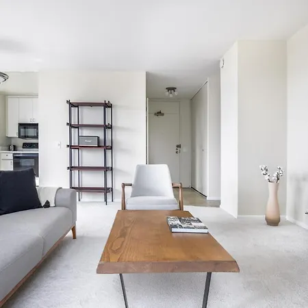 Lakeview 1br W Rooftop Pool Nr Wrigley Field Chi-374