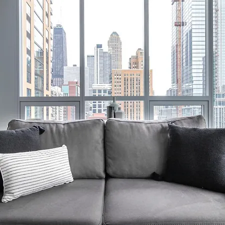 Apartment River N 1br W Gym Pool Nr L Stop Chi-355 Chicago