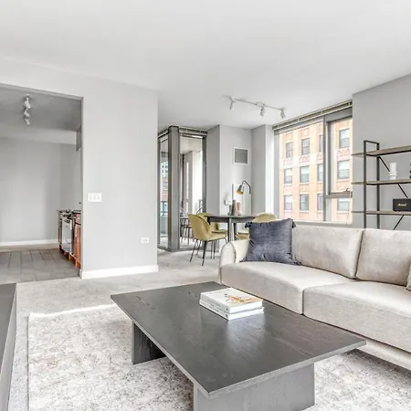 Loop 1br W Pool Gym Lounge Nr Riverwalk Chi-635