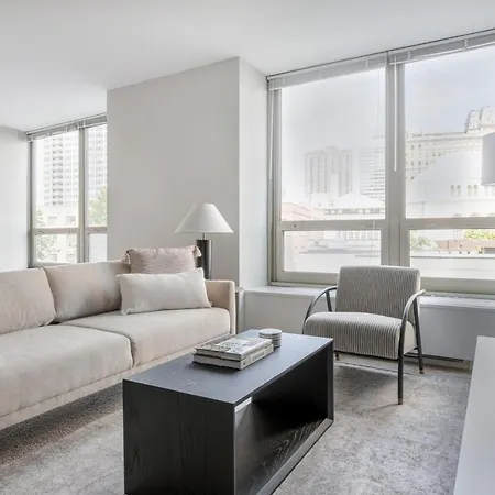 Lakeview Studio W Pool Gym Nr Lincoln Park Chi-712