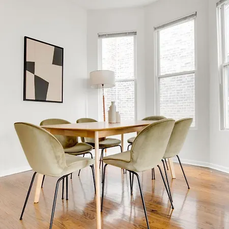 Lakeview 3br 3 Blocks To Wrigleyville Dining L Chi-609