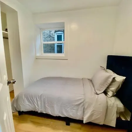 Apartment Spacious 5bd/2ba In Prime Logan Square Location! Chicago