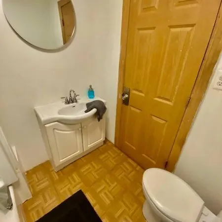 Spacious 5bd/2ba In Prime Logan Square Location! Apartment