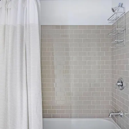 Apartment Lakeview Studio W Pool Gym Nr Lincoln Park Chi-712 Chicago