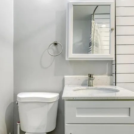 Lakeview 2br W Wd Pool 3 Blocks To Lakefront Chi-484 Apartment
