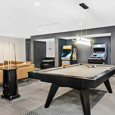 Apartment Loop 2br W Gym Pool Wd Nr Willis Tower Chi-830 Chicago