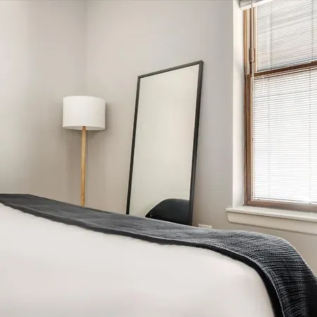 Lakeview 2br W Wd Bbq Nr Belmont L Chi-734 * Chicago