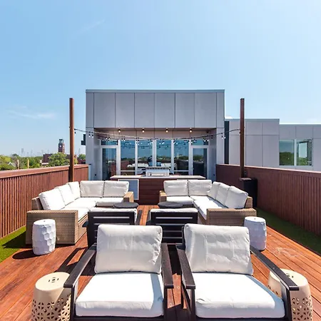 Ravenswood 1br W Rooftop Bbq Next To Brown Line Chi-401 Chicago