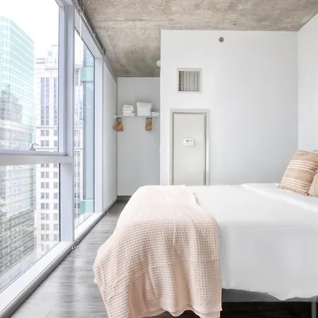 Loop 2br W Lounge Roof Nr Riverwalk Chi-791 * Chicago