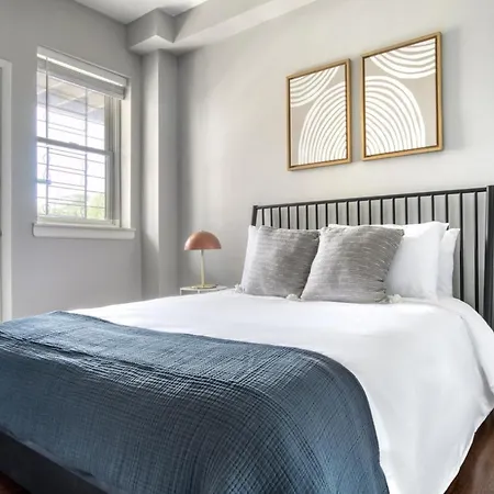 Lakeview 2br W Wd Bbq Nr Belmont L Chi-731 *