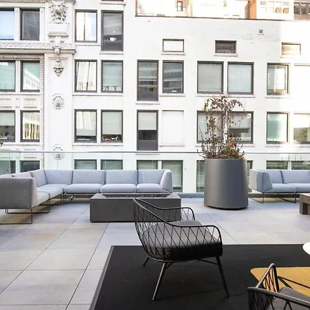Loop 2br W Gym Pool Wd Nr Willis Tower Chi-829 *