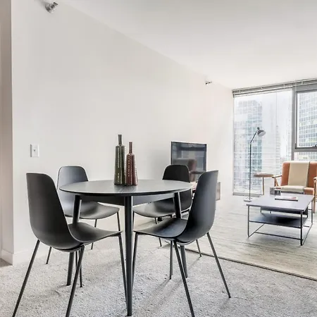 Loop 1br W Pool Gym Nr Theatre District Chi-277 Apartment