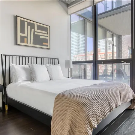 Apartment S Loop 1br W Gym Pool Roof 1 Block To L Chi-689 *