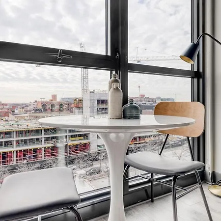 Apartment W Loop Studio W Gym Pool 2 Blocks From L Chi-491