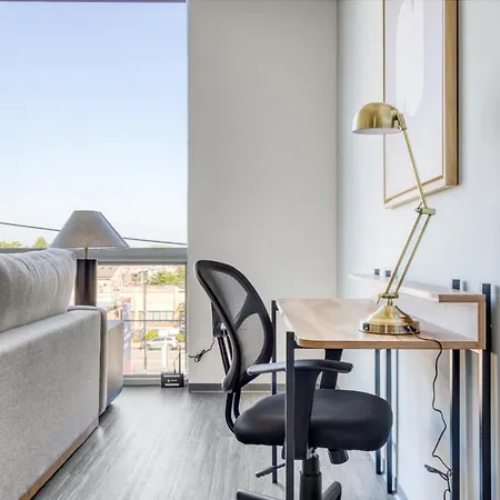 Logan Sq Studio W Roof Gym 1 Block To L Chi-476 Apartment *