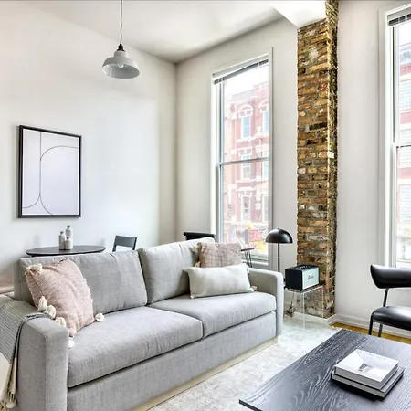 Wicker Park 1br W Wd 1 Block To L Six Corners Chi-420 *
