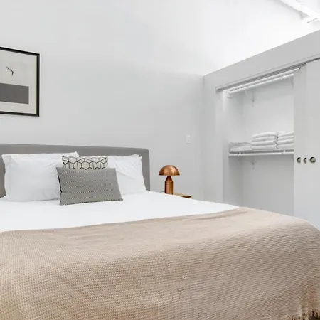 Loop 1br W Gym Theatre Nr Grant Park Chi-102 Apartment *
