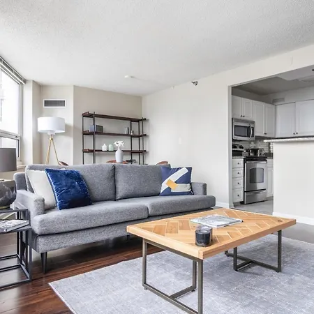 River N 2br W Gym Wd Nr Magnificent Mile Chi-160 *