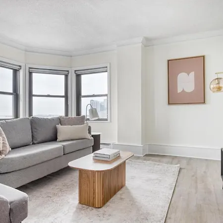 Apartment Gold Coast 2br W Doorman Gym 2 Blocks To L Chi-556 *