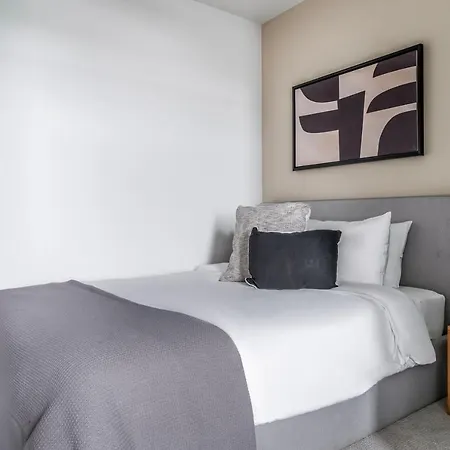 West Loop Jr 1br W Pool Gym Nr Union Park Chi-932 Chicago