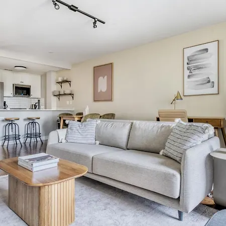 Edgewater 2br Nr Michigan Chi-925 *